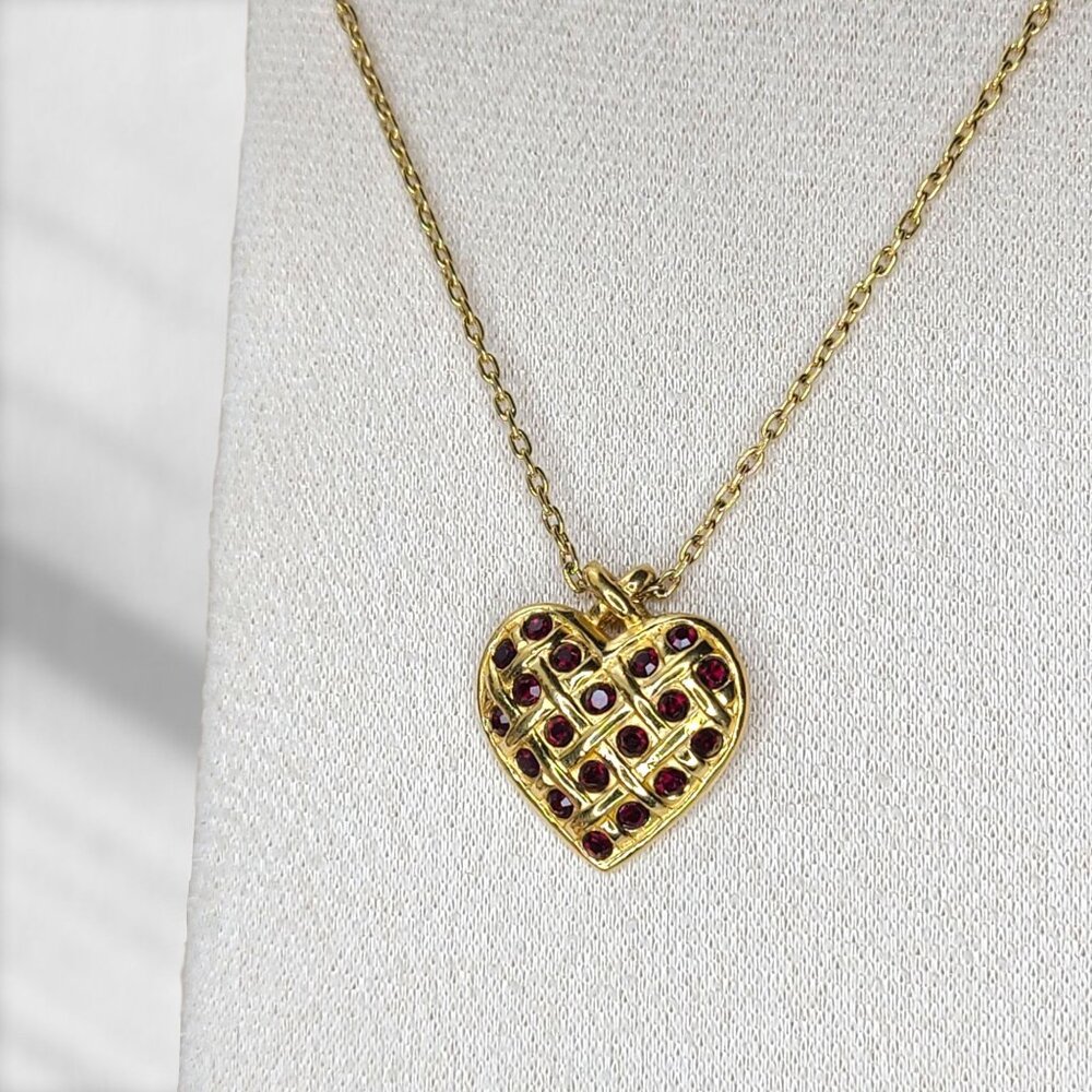 Vtg Gold Tone Avon Heart Pendant Necklace Red Rhinestone Lattice Design 19"
